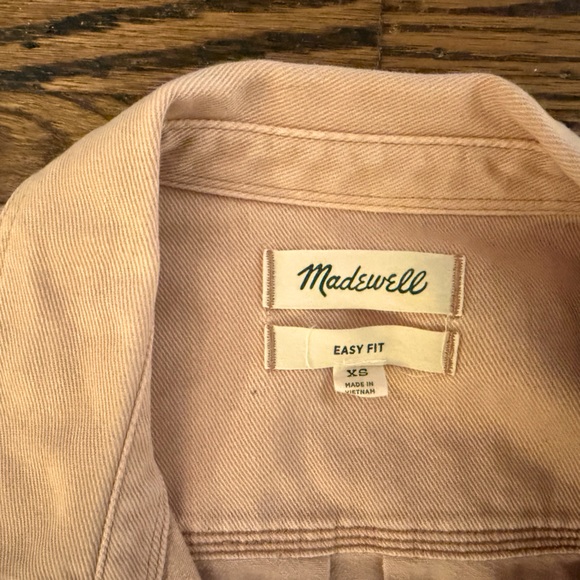 Madewell Denim Work Shirt in Salmon | Men’s Small Relaxed Fit - Picture 3 of 4